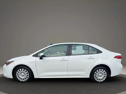 Used 2024 Toyota Corolla LE FWD image 8