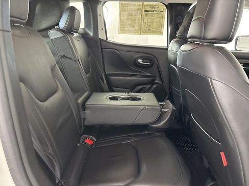 Used 2022 Jeep Renegade Trailhawk image 25