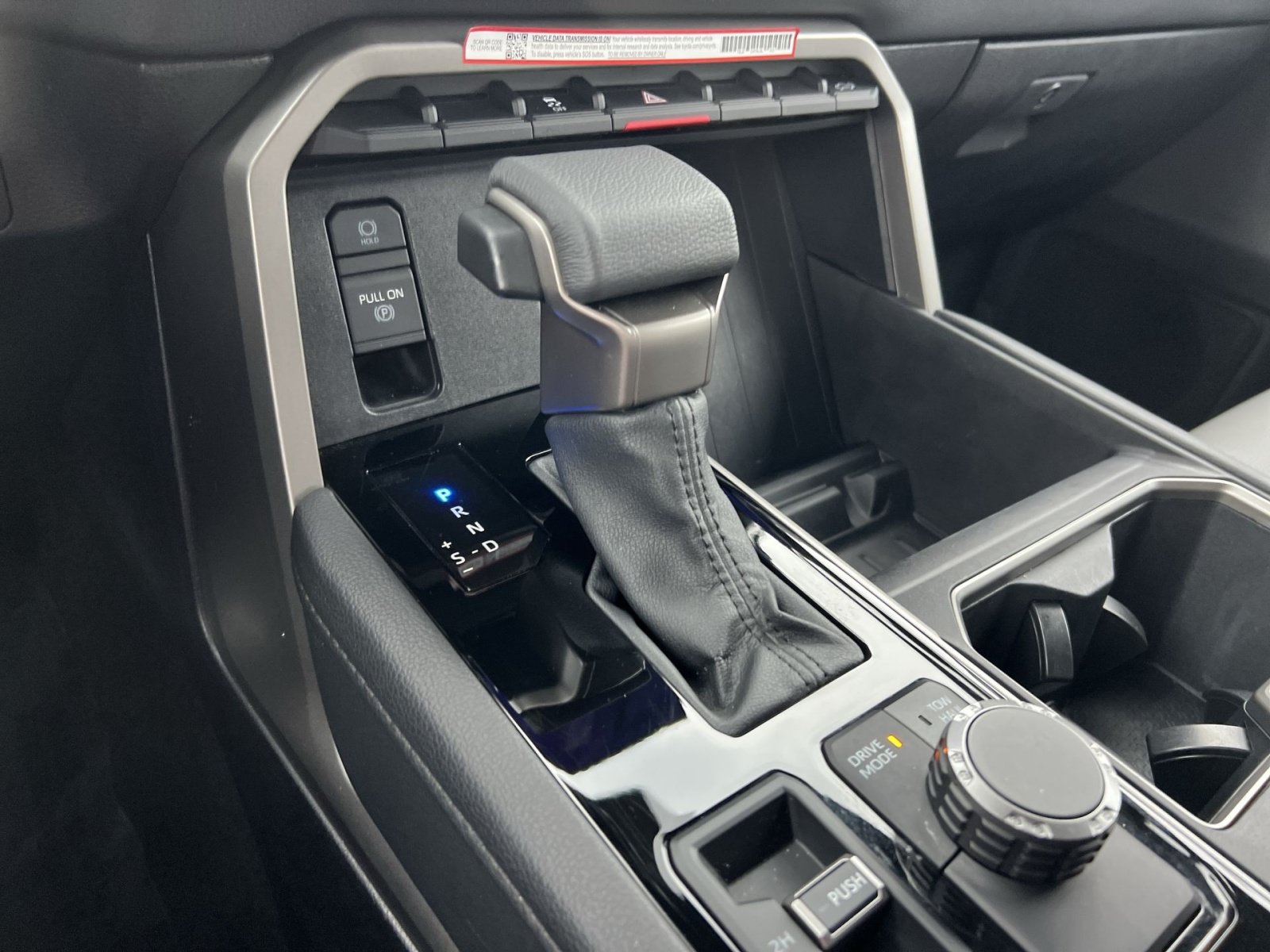 Used 2025 Toyota Tundra Limited AWD/4WD image 21