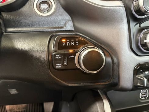 Used 2020 RAM 2500 Big Horn w/ Level 1 Equipment Group AWD/4WD image 15
