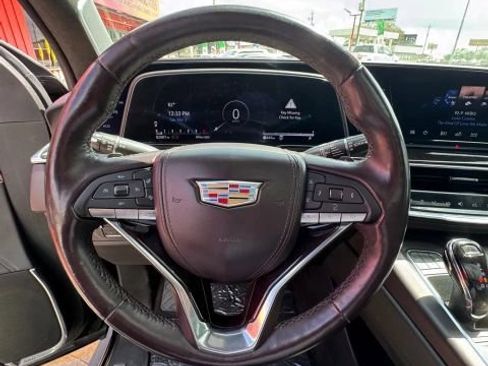 Used 2022 Cadillac Escalade Sport Platinum w/ LPO, ONYX Package AWD/4WD image 14