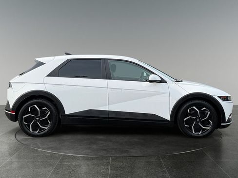 Certified 2024 Hyundai Ioniq 5 SEL RWD image 10