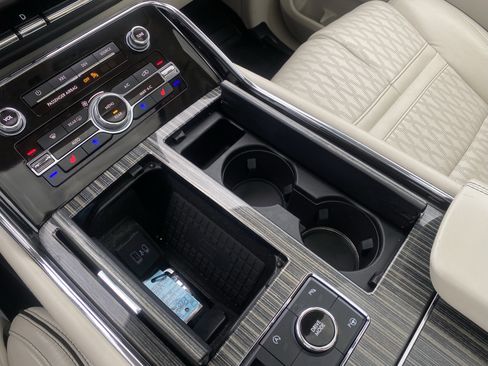 Used 2021 Lincoln Navigator Black Label image 20