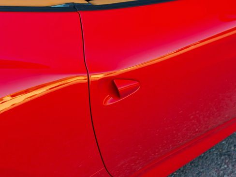 Used 2015 Ferrari California T RWD image 82