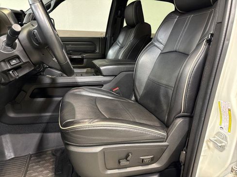 Used 2024 RAM 2500 Limited image 16