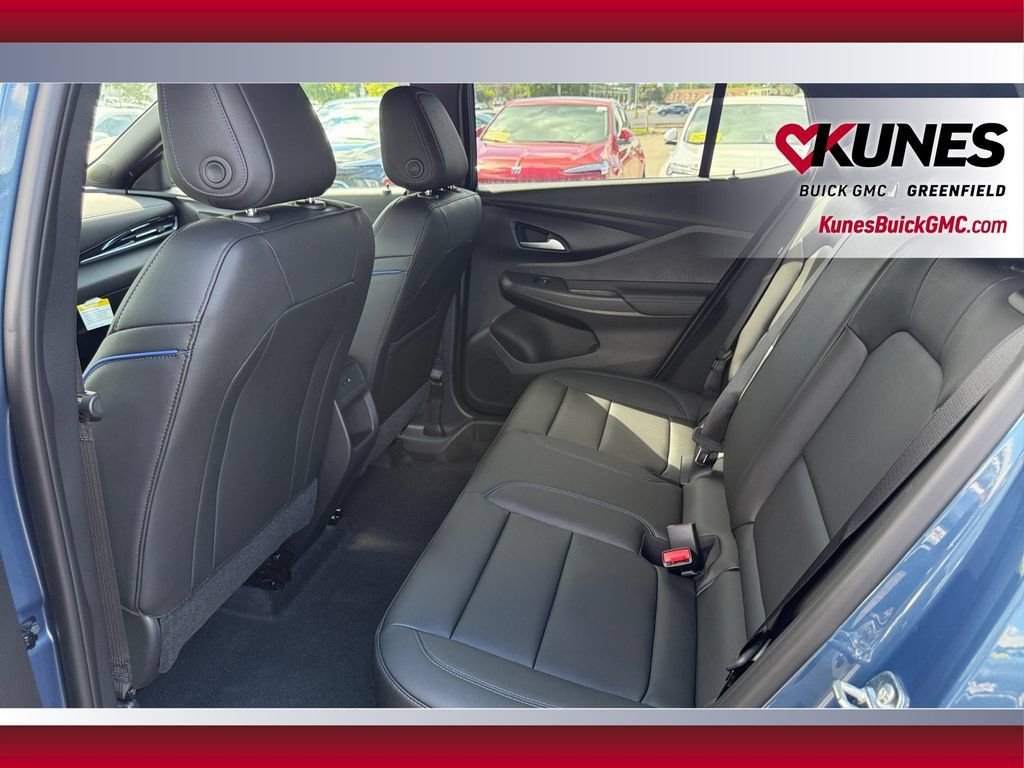 New 2026 Buick Envista Sport Touring w/ Convenience I Package FWD image 29