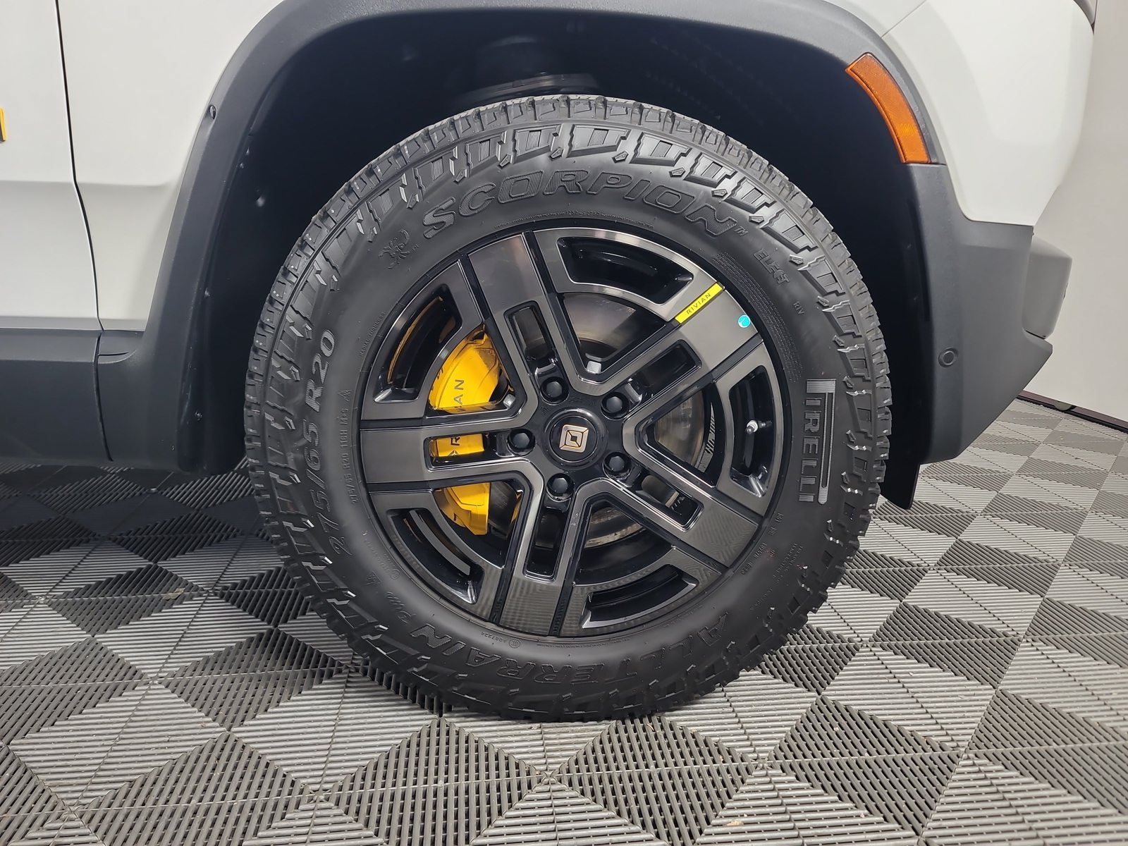 Used 2023 Rivian R1T Adventure Quad AWD/4WD image 11