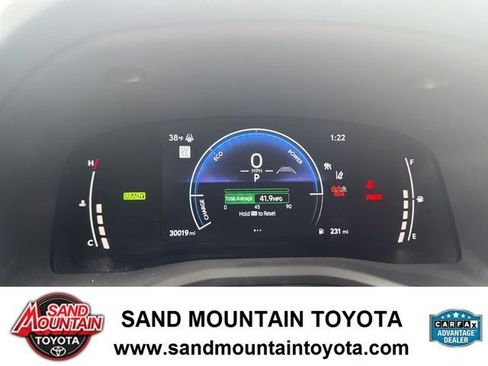 Used 2025 Toyota Camry LE image 17