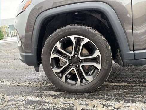 Used 2022 Jeep Compass Limited image 11