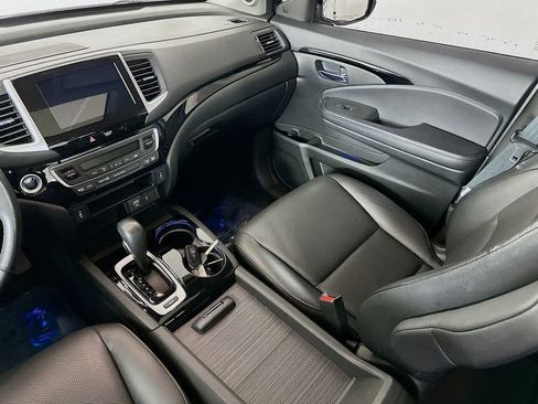 Used 2018 Honda Ridgeline RTL-E image 11