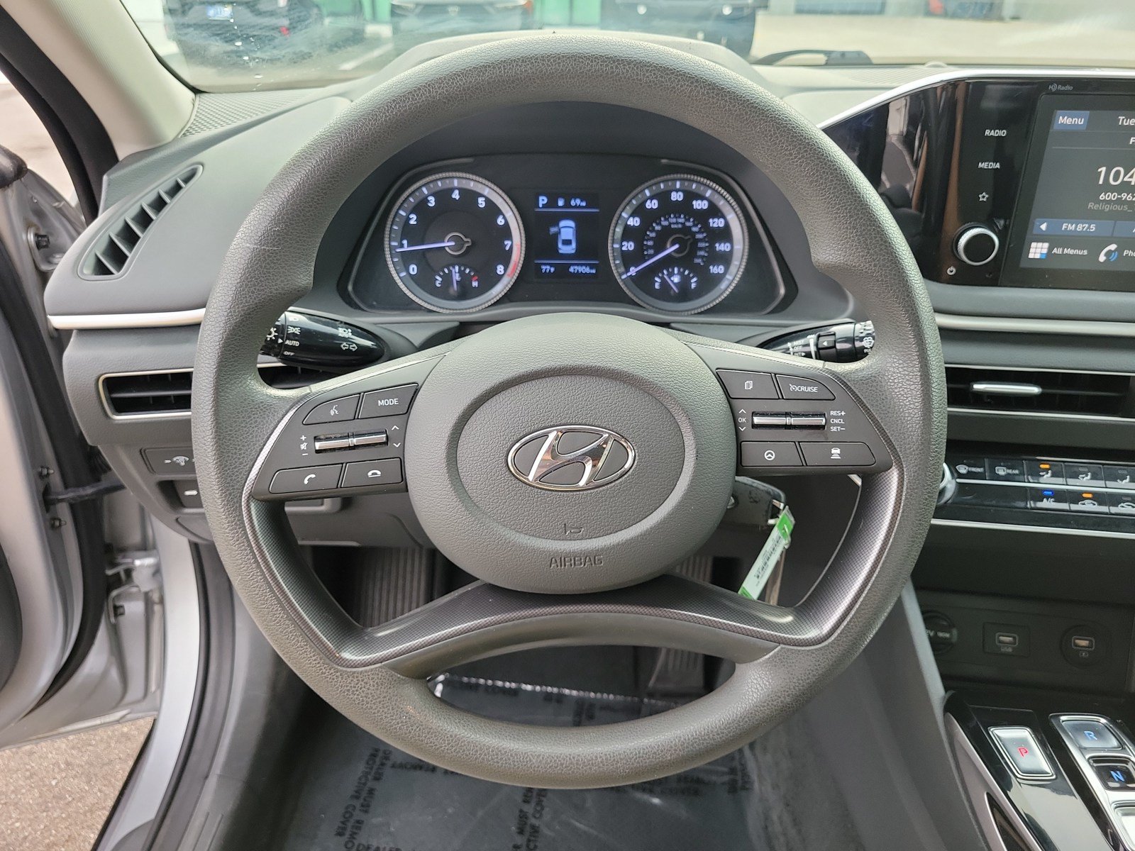 Used 2021 Hyundai Sonata SE w/ Cargo Package FWD image 17