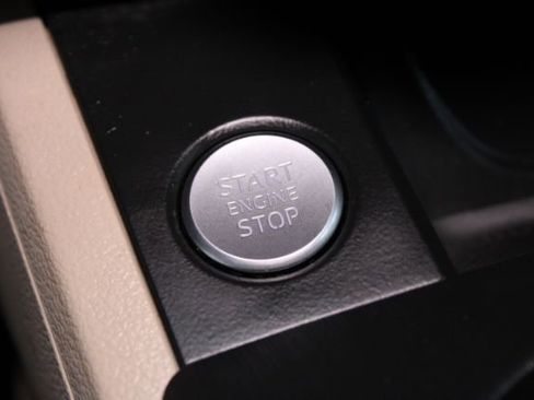 Used 2017 Audi A4 2.0T Ultra Premium w/ Convenience Package image 11