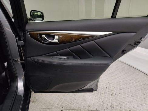 Used 2019 INFINITI Q50 Luxe w/ Essential Package (3.0T Luxe) image 29