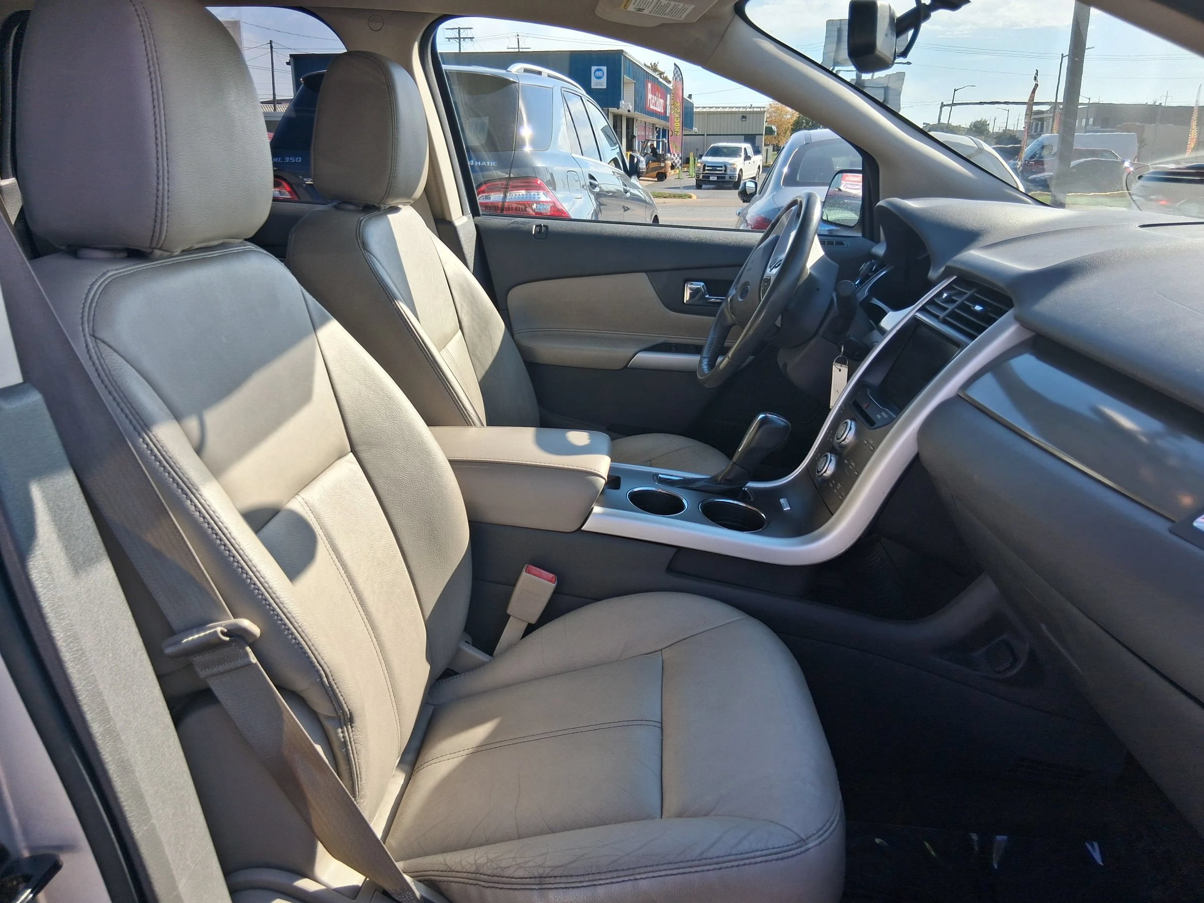 Used 2014 Ford Edge SEL w/ Equipment Group 205A FWD image 22