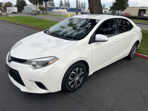 Used 2016 Toyota Corolla L image 6
