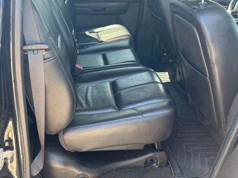 Used 2007 Chevrolet Avalanche LTZ w/ LTZ Preferred Equipment Group AWD/4WD image 24