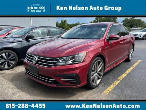 Used 2017 Volkswagen Passat 1.8T R-Line FWD image 1