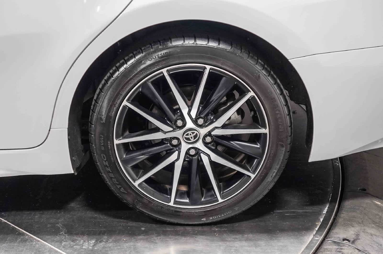 Certified 2022 Toyota Camry SE FWD image 10