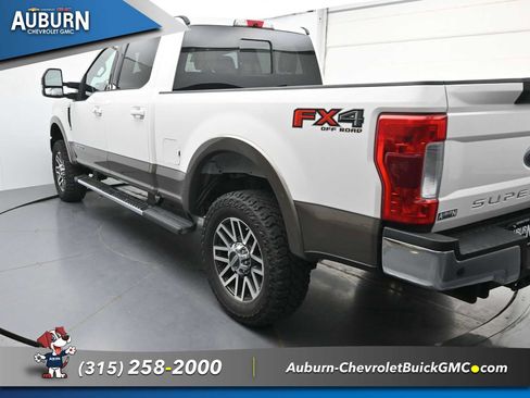 Used 2019 Ford F250 Lariat w/ Lariat Ultimate Package AWD/4WD image 15