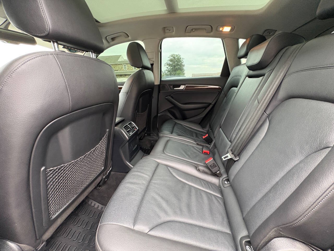 Used 2015 Audi Q5 2.0T Premium Plus w/ Technology Package AWD/4WD image 10