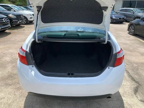 Used 2016 Toyota Corolla L FWD image 19