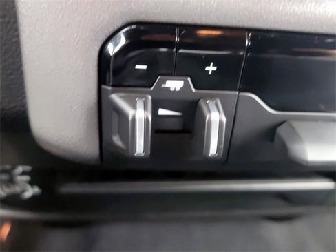 Used 2024 RAM 2500 Big Horn image 29