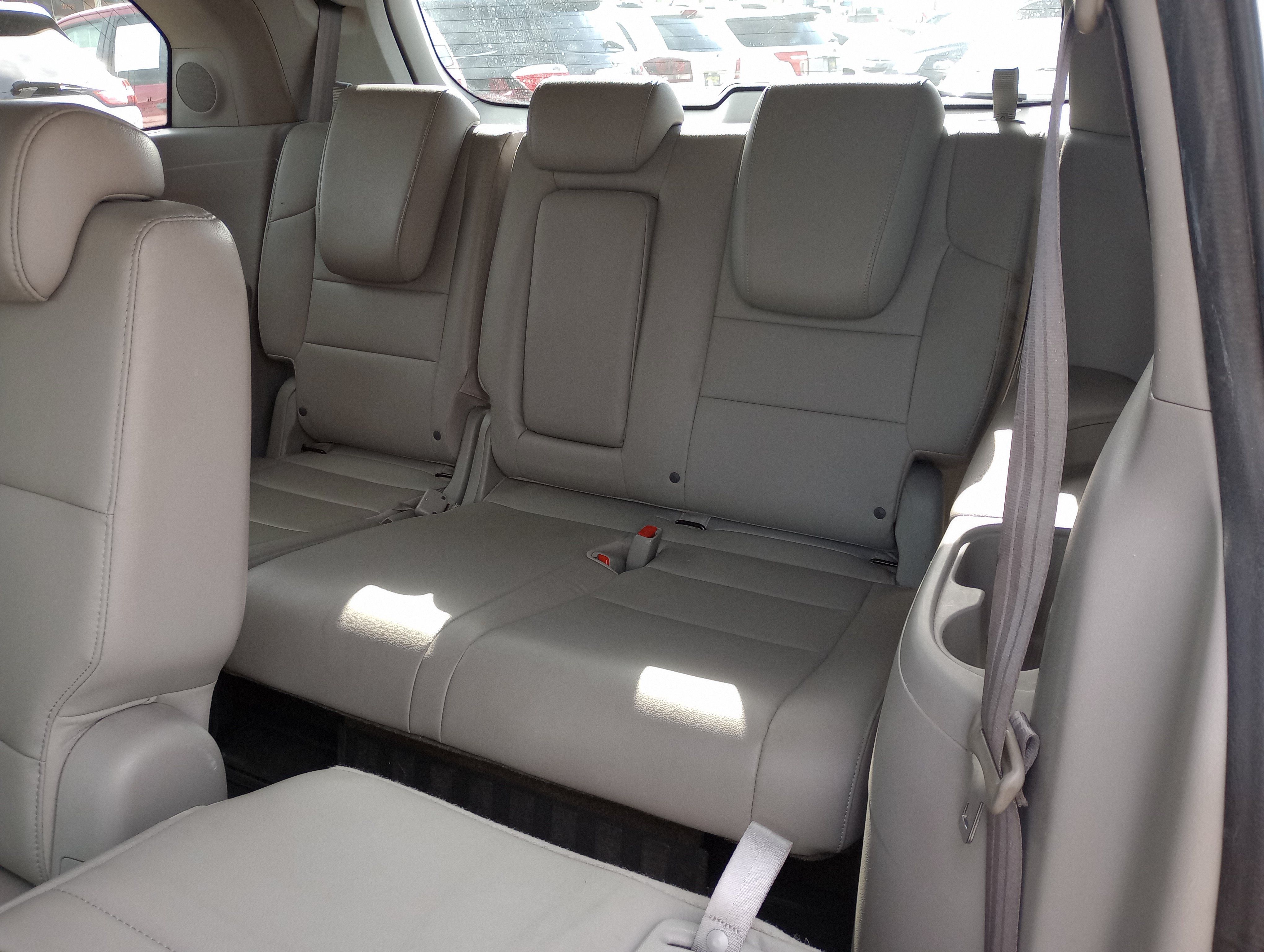 Used 2013 Honda Odyssey Touring image 13