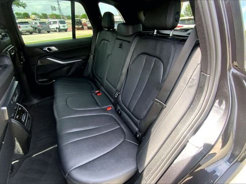 Used 2022 BMW X5 sDrive40i w/ Premium Package image 21