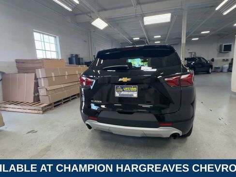 Used 2022 Chevrolet Blazer LT FWD image 9
