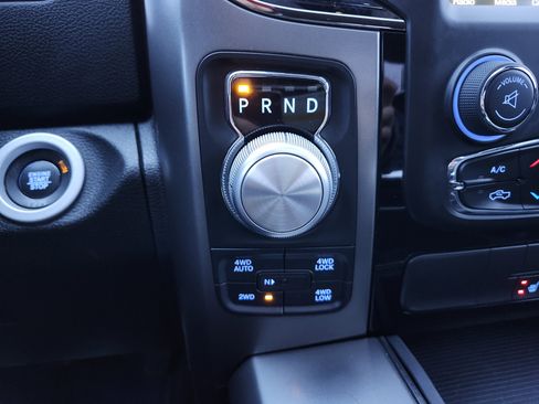 Used 2017 RAM 1500 Sport image 11