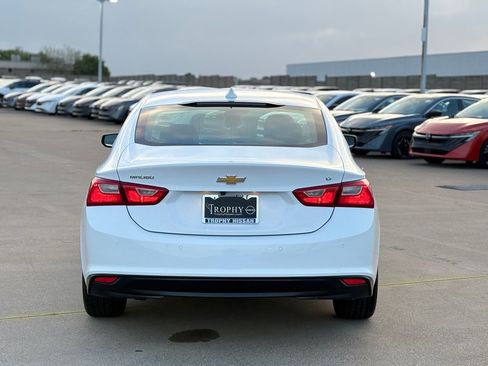 Used 2024 Chevrolet Malibu LT FWD image 7