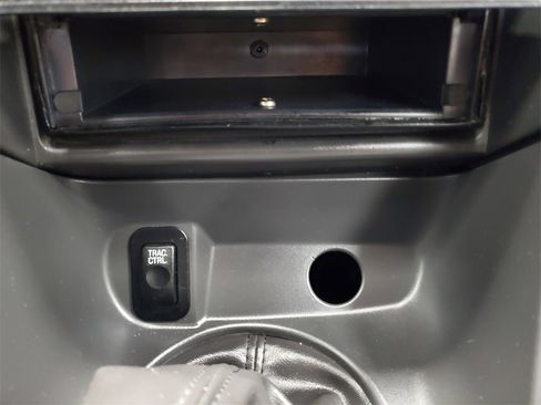 Used 2000 Ford Mustang V6 image 16