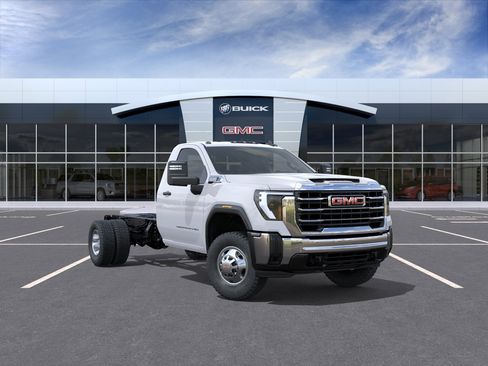 New 2026 GMC Sierra 3500 Pro w/ Convenience Package RWD image 25