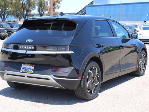Used 2024 Hyundai Ioniq 5 SE RWD image 5