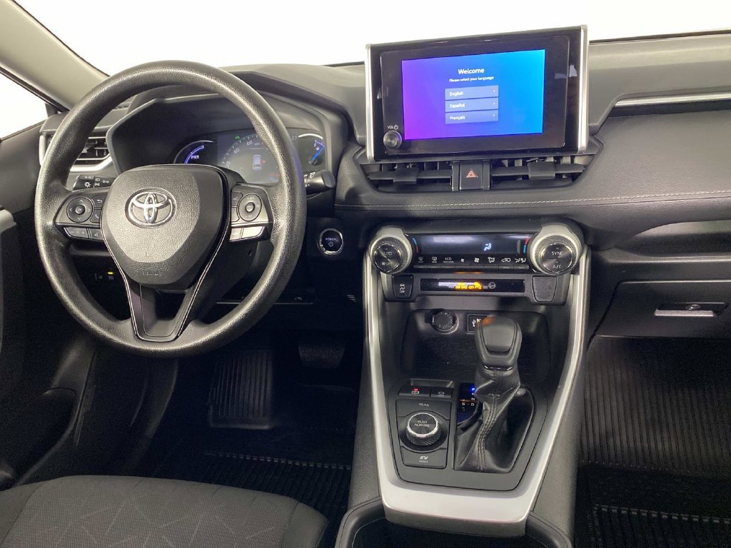 Used 2024 Toyota RAV4 XLE AWD/4WD image 12