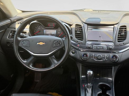 Used 2019 Chevrolet Impala Premier FWD image 40