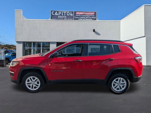 Used 2020 Jeep Compass Sport image 6