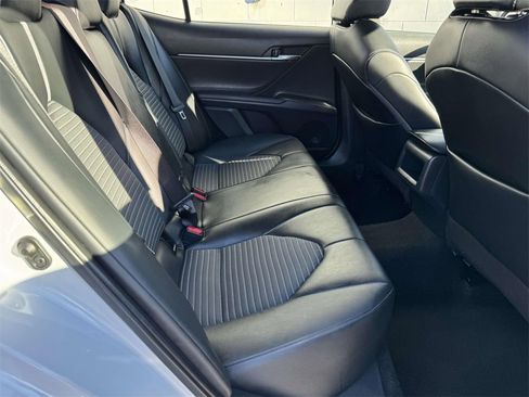 Used 2023 Toyota Camry SE image 14