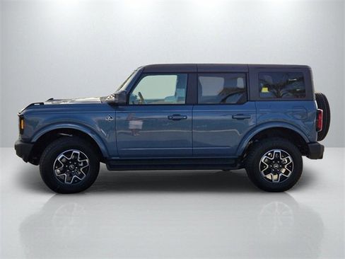 New 2025 Ford Bronco Outer Banks image 7