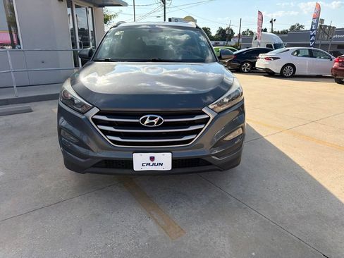 Used 2018 Hyundai Tucson SEL FWD image 4