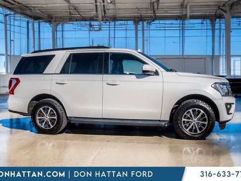 Used 2021 Ford Expedition XLT AWD/4WD image 31