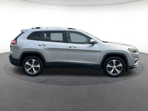 Certified 2019 Jeep Cherokee Limited w/ Luxury Group AWD/4WD image 7
