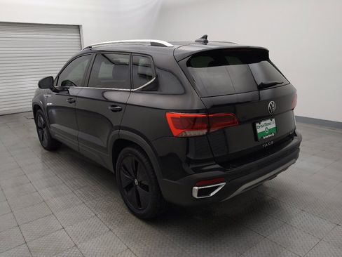 Used 2023 Volkswagen Taos SE image 5
