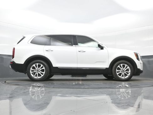 Used 2020 Kia Telluride LX AWD/4WD image 34
