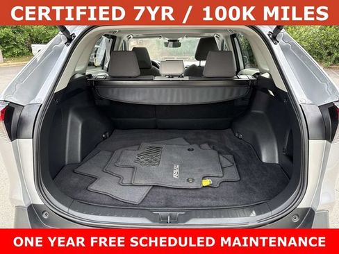 Used 2025 Toyota RAV4 XLE w/ Convenience Package FWD image 12