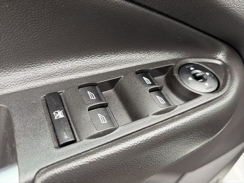Used 2015 Ford Escape SE w/ Equipment Group 201A AWD/4WD image 14