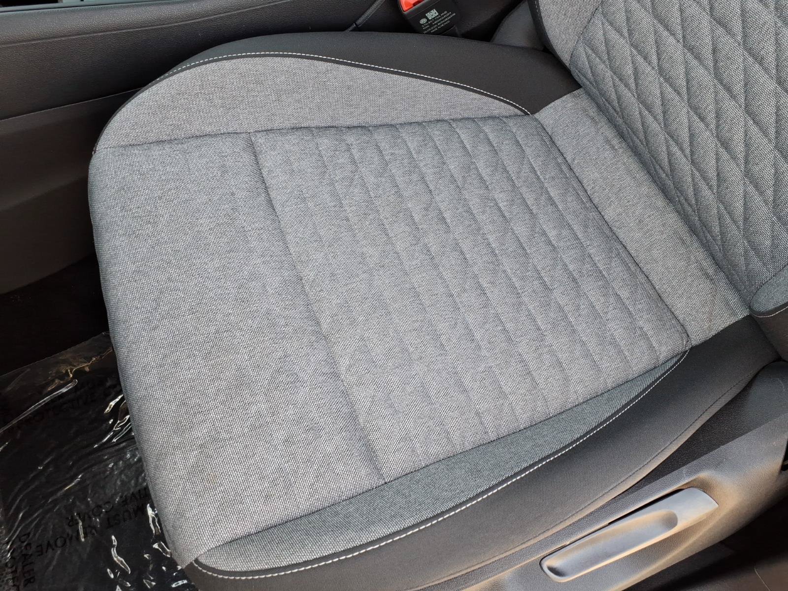 Certified 2025 Volkswagen Tiguan S FWD image 21