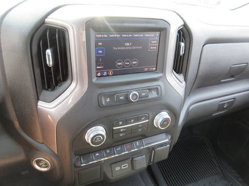 Certified 2023 GMC Sierra 1500 Pro w/ Pro Value Package AWD/4WD image 24
