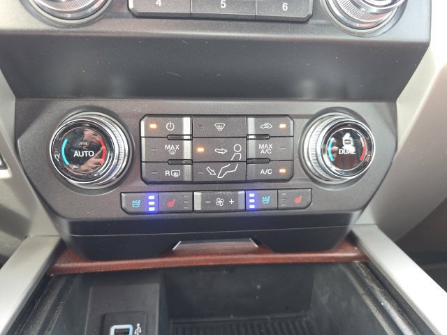 Used 2019 Ford F250 King Ranch w/ King Ranch Ultimate Package AWD/4WD image 17