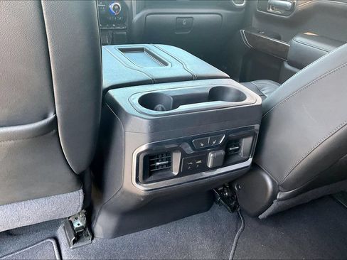 Used 2020 GMC Sierra 1500 SLT RWD image 24